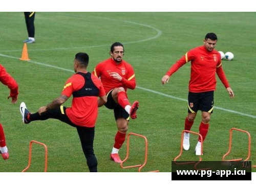 挑战极限：揭秘足球员体力训练的秘密